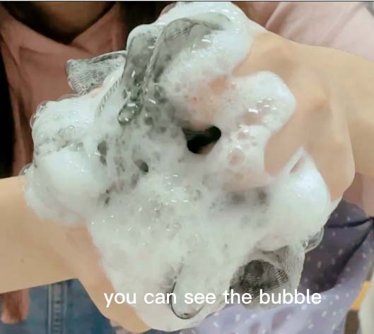 Bubble-sponge-bath-ball