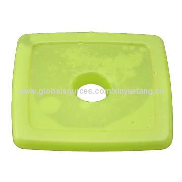 Mini Ice Cooler Plastic Ice Pack, Green Color, BPA-free