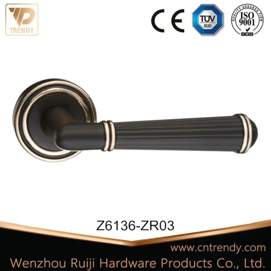 Special Style Zinc Alloy Lever Handle Door Lock (Z6136-ZR03-CL)