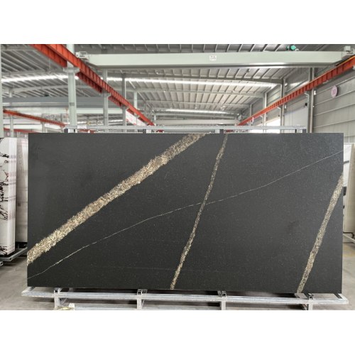 หินเผาสายฟ้าสีดำ