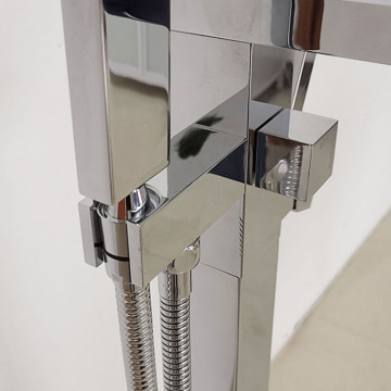 Freestanding bath filler bathtub shower mixer taps.