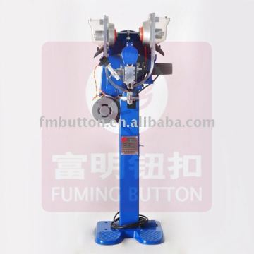 automatic snap attaching machine