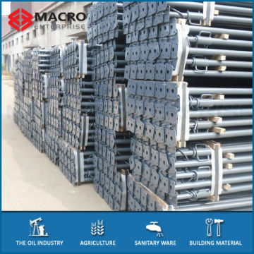 MACRO Galvanized Props