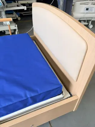 Elderly Rehabilitation Solid Wood Electric Bed