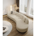 Cama de sofá curvado en la luna