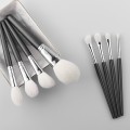 A must-have makeup brush for travel