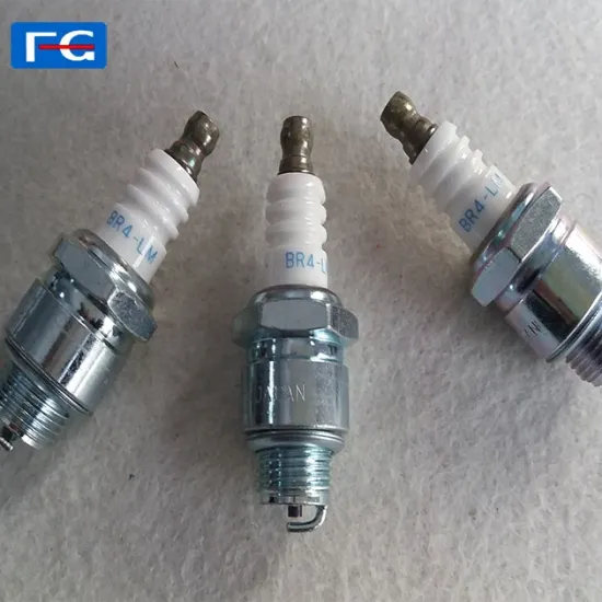 Factory Price Lawn Mower Spark Plug BR4LM BM6A for Two/Four Stroke Engines & Chainsaws