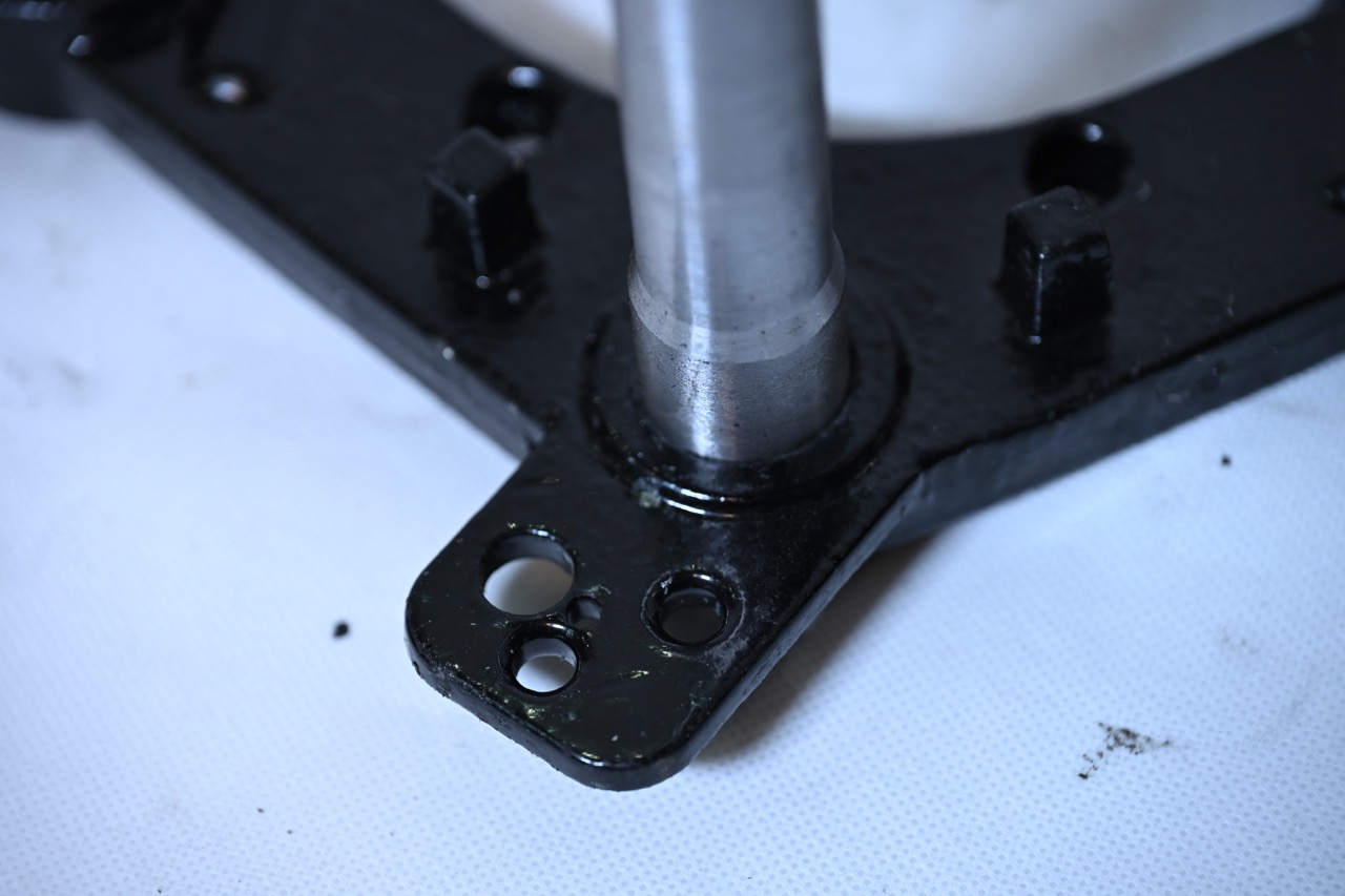 Tricycle front fork clamp