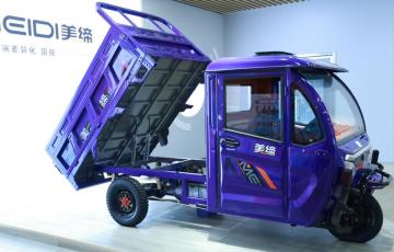 Labor-saving Self-Dumping Electric Tricycle