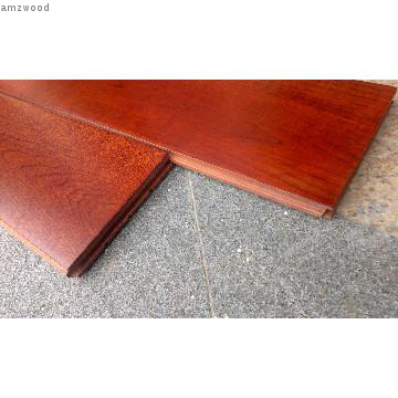 Mat Flat  Red Oak Natural Solid Wood Flooring