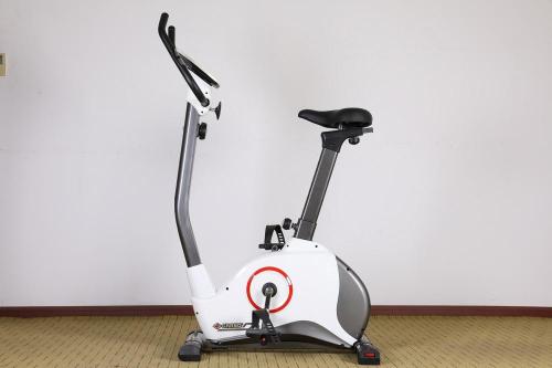 Cyclette recumbent dell&#39;attrezzatura magnetica domestica di forma fisica