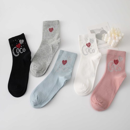 Стыльныя панчохі для жанчын з алмазамі