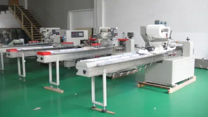 automatic bread /moon cake pillow packing machinery