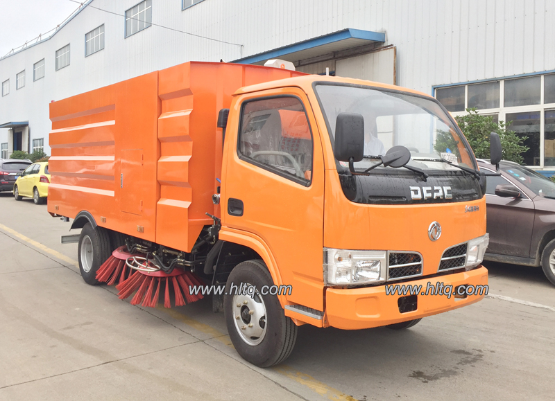 Road Sweeper Truck 1 2