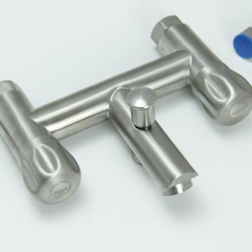 Double Handle Brushed Nickel SS Bathroom Shower Faucet