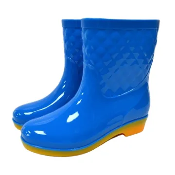 Fashionable Neoprene Gumboots: Sexy Rain Boots for Women in South Africa