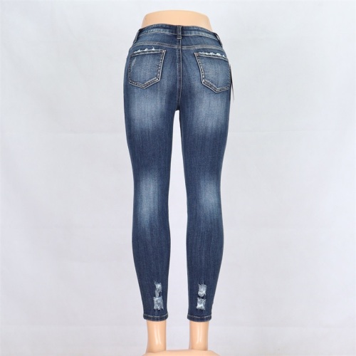 Wholesale Women's Skinny Jeans