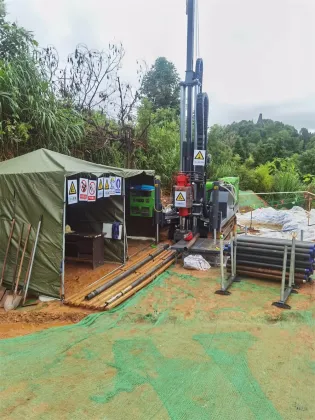 Deep hole drilling capability mining machinery