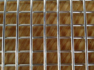 2 Inch Hot-dipped Galvanised Welded Wire Mesh Good Strength Screen Metal Mesh