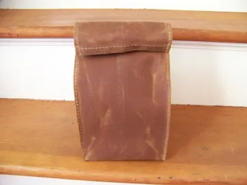 Water resistant waxed canvas lunch bag