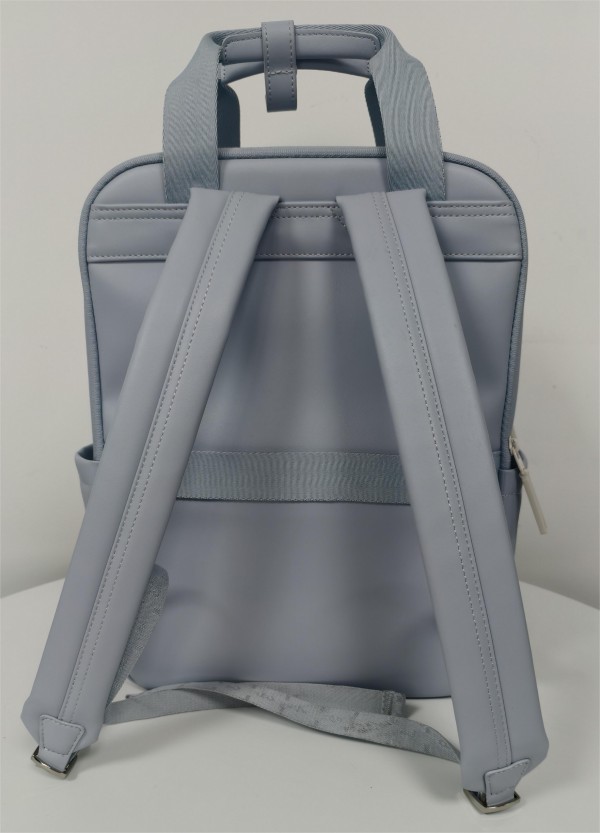 Elegante zaino da viaggio multi-drive Stylish multi-drive travel backpack
