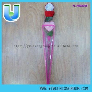 Pretty Design Valentine Rings Gift
