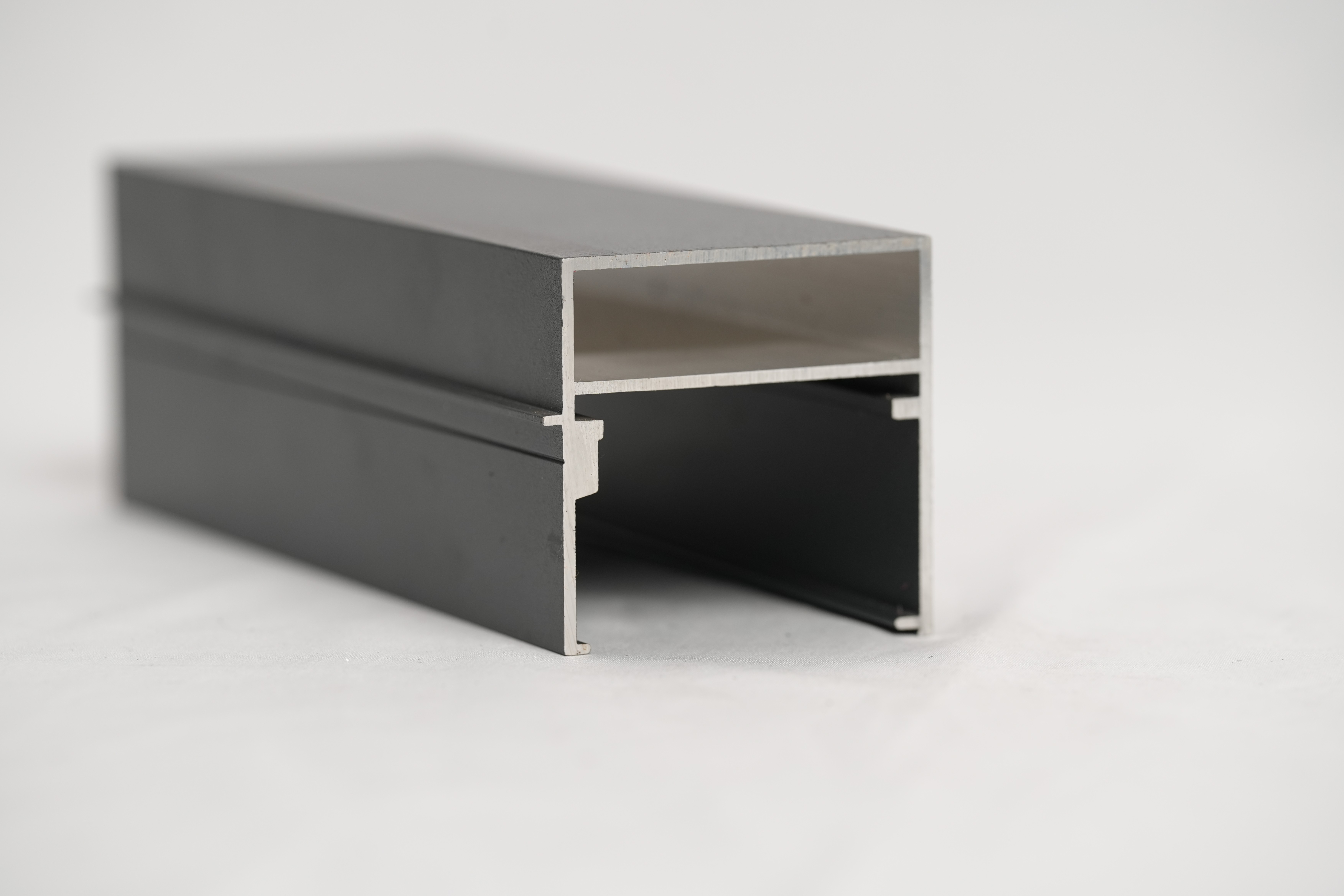 Structural curtain wall profiles