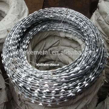 Galvanized Razor Barbed Wire ISO Factory