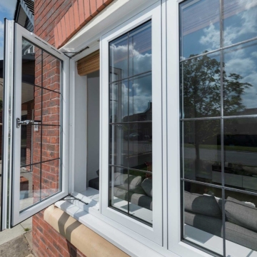Modern Aluminum Casement and Sliding Windows for Contemporary Homes and Shopping Malls