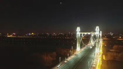 Pedestrian bridge design  truss bridge