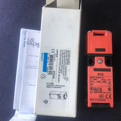 Brand New Original TELEMECANIQUE XS108BLNAL2 CNC Machine Sensor