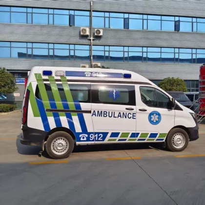 Advanced Jiangling Life Pioneer Medical Transport Vehicle