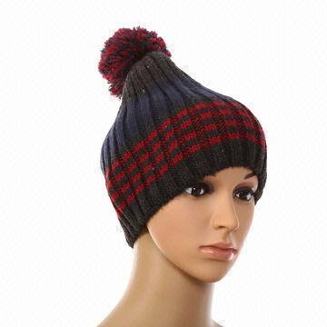 Fashion 100% acrylic knitted hat with pom pom