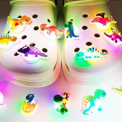 Olian Wholesale LED Glow Shoe Decorations & Charms