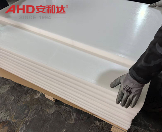 Self Lubricating POM Sheet for Conveying components