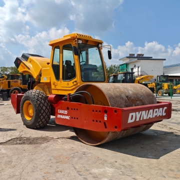 Gebrauchtes Dynapac CA602d Road Roller zum Verkauf in China: leistungsstarker Originalmotor, sehr günstiger Preis