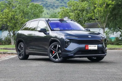 China Nio Wei Lai ES7 Luxury Mid-size SUV Electric Car