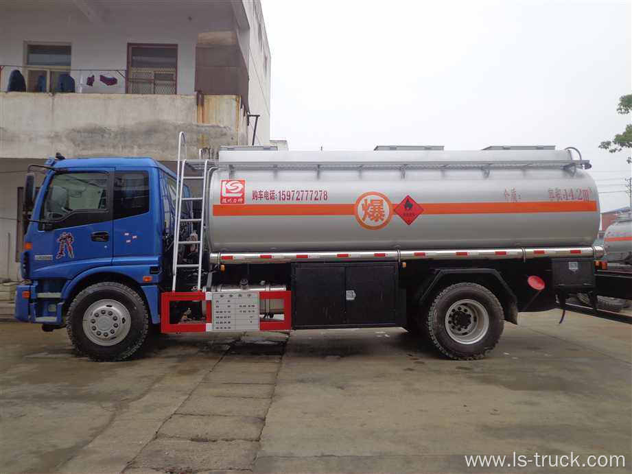 Auman 14000L Carbon Steel Oil Tank Truck