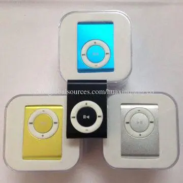 Portable clip MP3 player