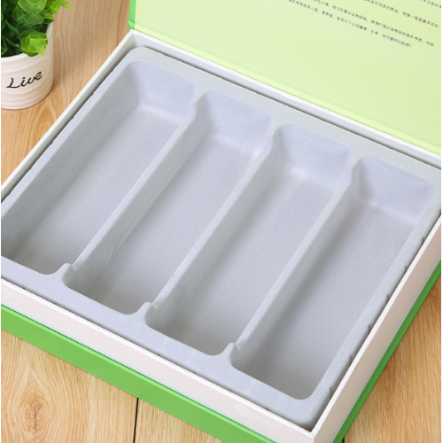 Caja de té verde claro con inserto de PET