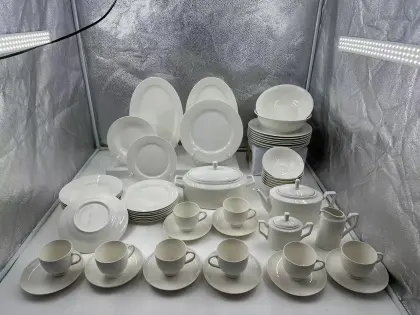Easy to store ceramic tableware