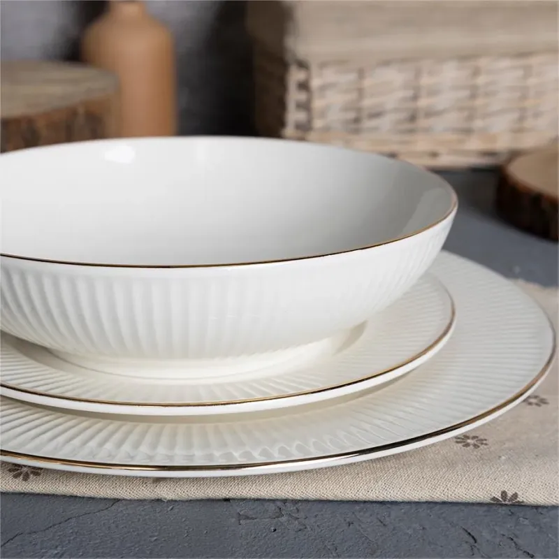 Luxury Golden Rim Porcelain Tableware for Eco-Friendly Hotels