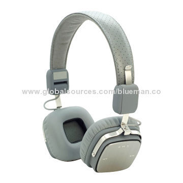 Bluetooth 3D Sound Effect Headphones, Handsfree Phone Call, Frequency Range of 20Hz to 20kHzNew