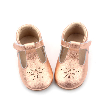Zapatos de vestir tipo Mary Jane en piel suave para bebé niña
