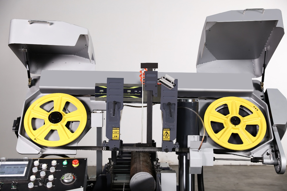 CNC Horizontal Metal Band Sawing Machine