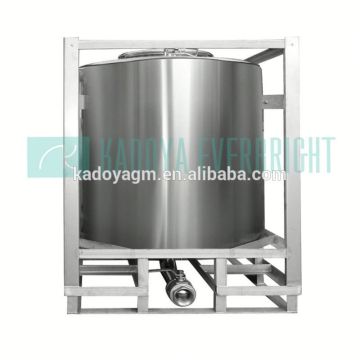 Large tank to store and transport cooking oil