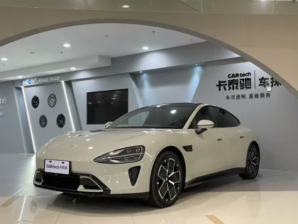 Xiaomi SU7 2024 700km RWD UltraLongRange Auto Driving