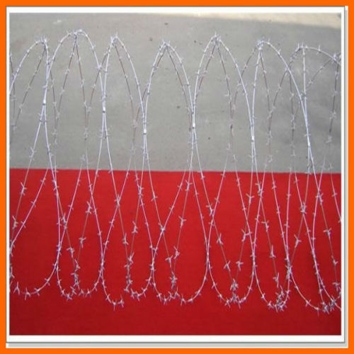 Hebei Low Price Cross Type Galvanized Barbed Wire/Barbed Wire Fence Price