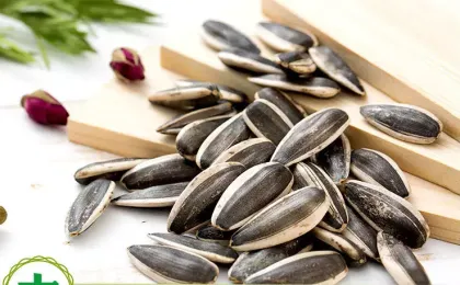 Dried Sunflower Seeds in Bags
