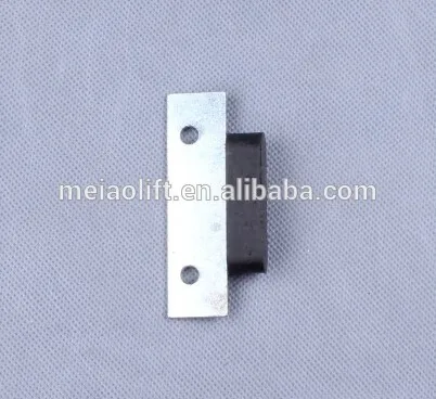 elevator using slider and wear-resisting layer